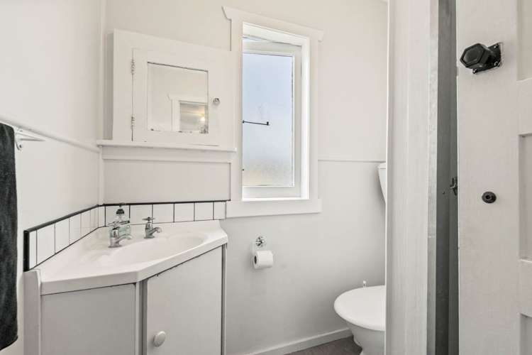 50 Woodlands Crescent Browns Bay_8