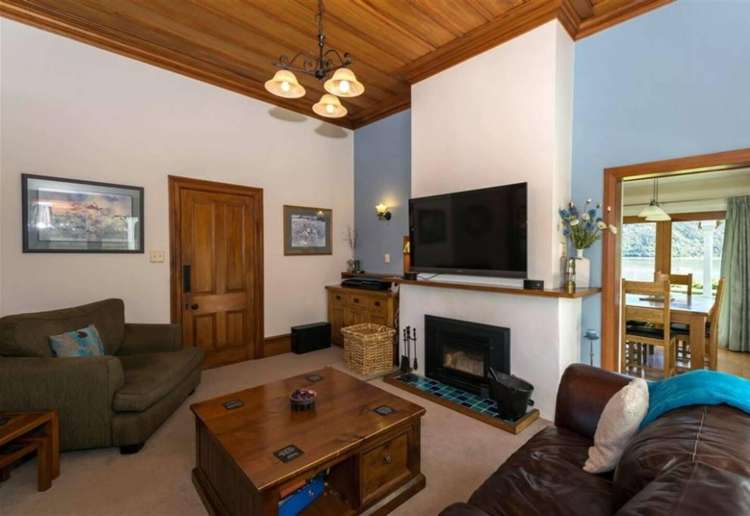 8 Cook Street Havelock_9