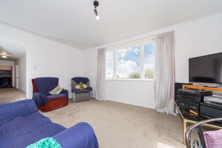 18 Islington Avenue New Lynn_7