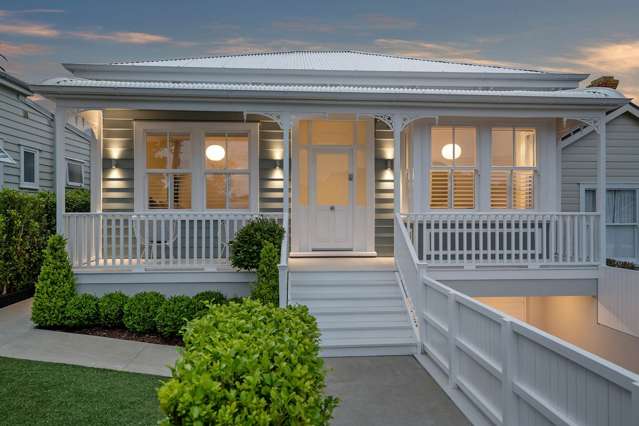 9 Shoal Bay Road Devonport_1