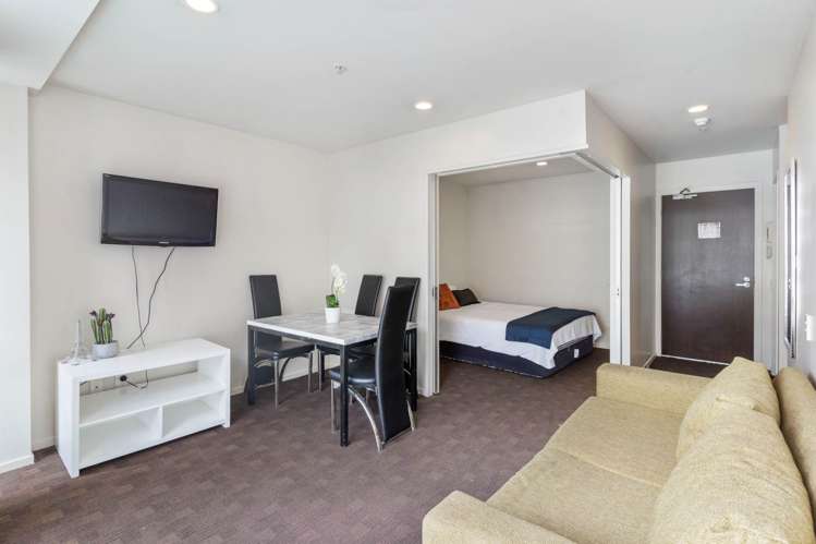 1607/10 Waterloo Quadrant Auckland Central_5