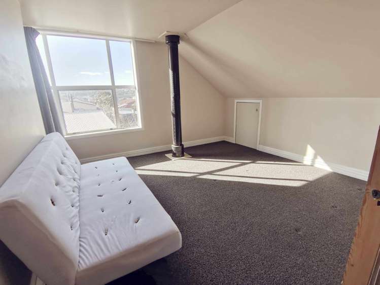 86 Bealey Street Hokitika_17