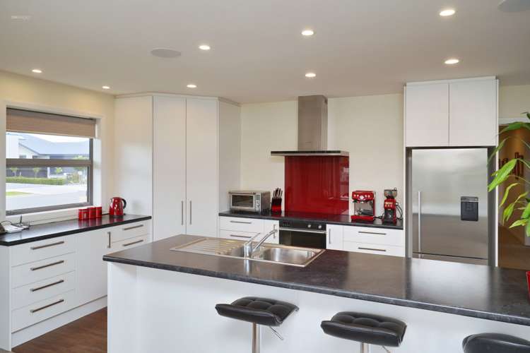 19 Sutherland Drive Kaiapoi_2