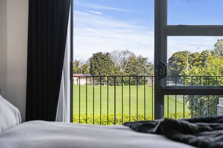 2/15 Harbour View Road Te Atatu Peninsula_9