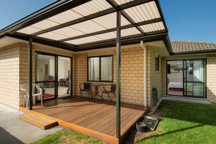 27 Tatahi Cove Papamoa_17