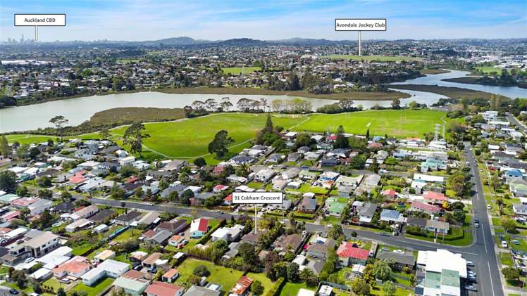 91 Cobham Crescent Kelston_16