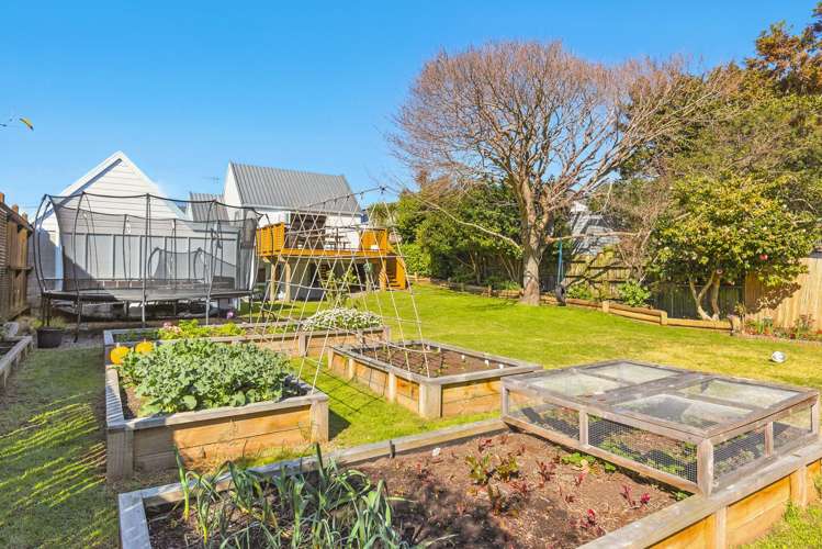 13 Walton Road Paraparaumu Beach_11
