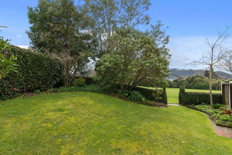 17b Campbell Place Pukehangi_9