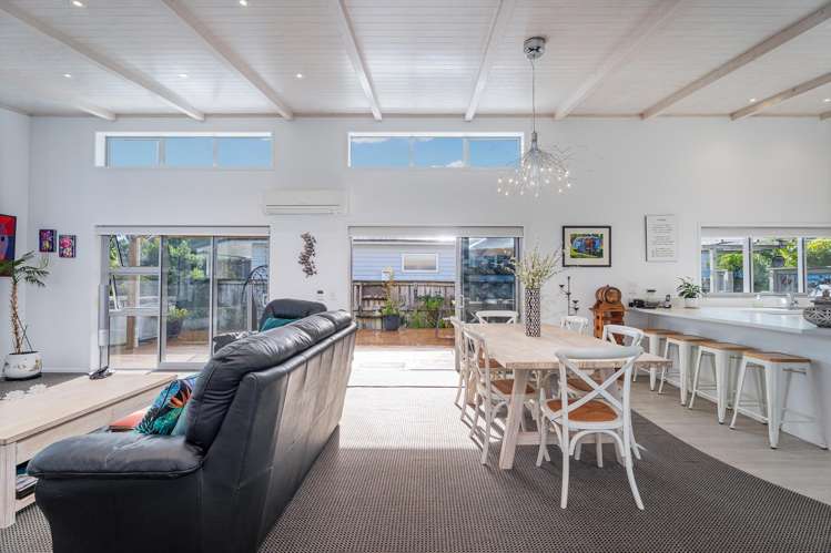 36 Oyster Drive Cooks Beach_4