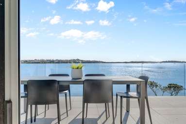 2/42 Bramley Drive_1
