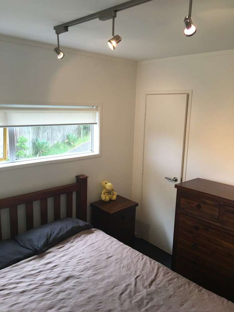 2/16b Tamahere Drive Glenfield_4