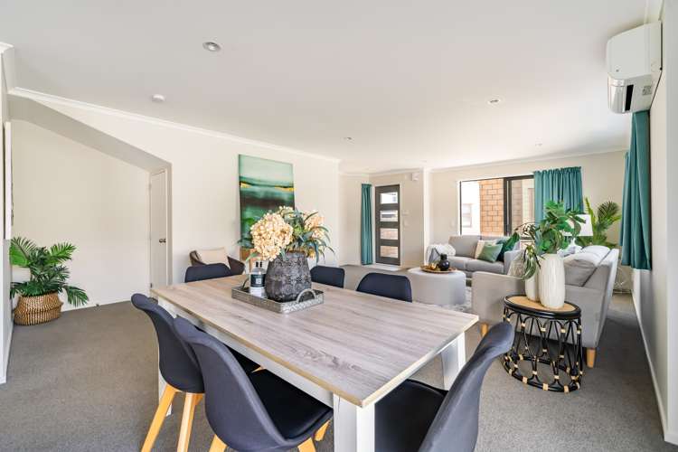 28 Latimer Way Petone_8