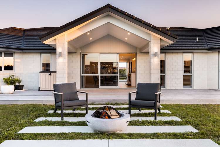 55 Alan Livingston Drive Cambridge_14