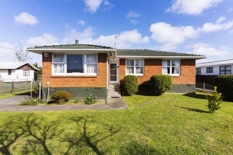 8 Brightwell Street Papakura_14