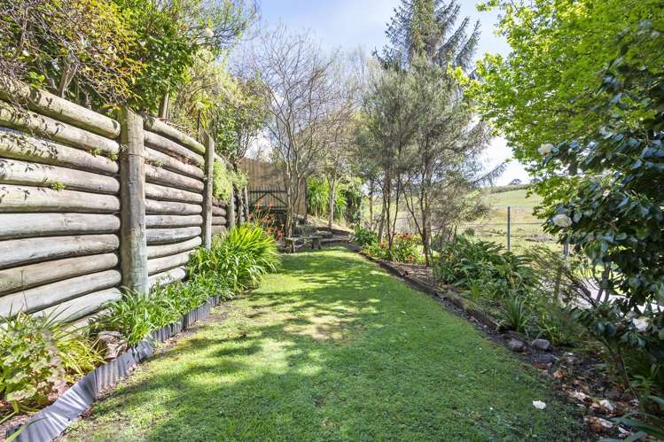 18 Sandon Road Feilding_17