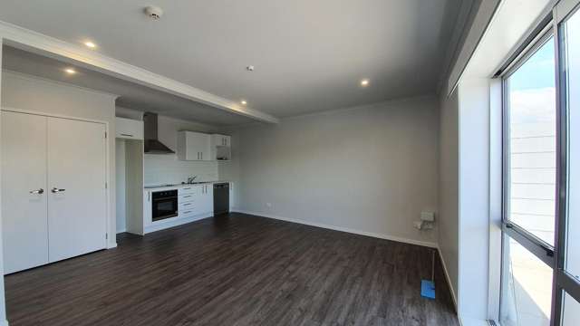 1/285 Great South Road Papakura_1