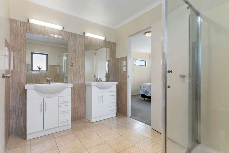 156 Keri Vista Rise Papakura_8