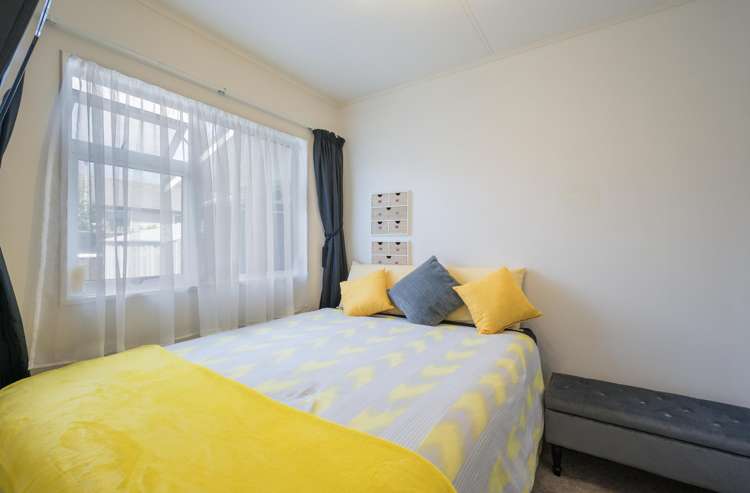 1/25 Kipling Crescent Stoke_8