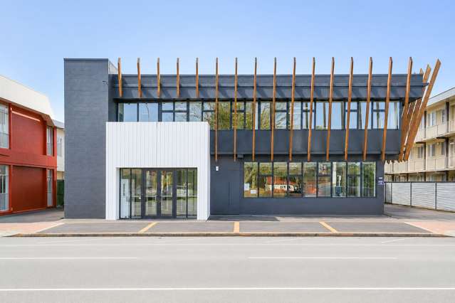 Large A-Grade office