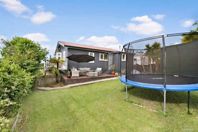 16a Cedar Terrace Stanmore Bay_3