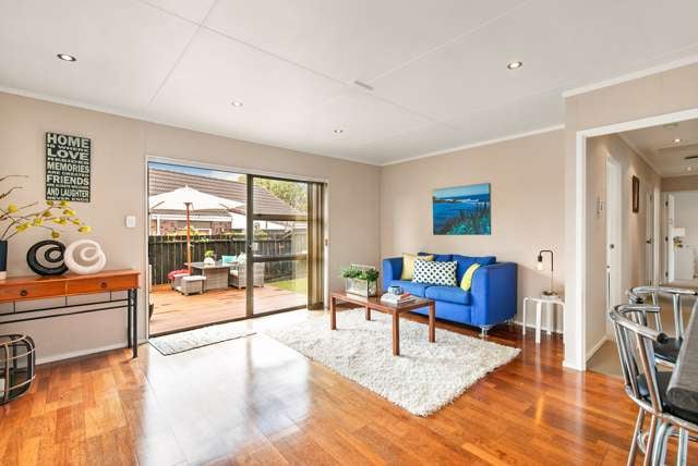 2/3 Rosca Lane Sunnyhills_3