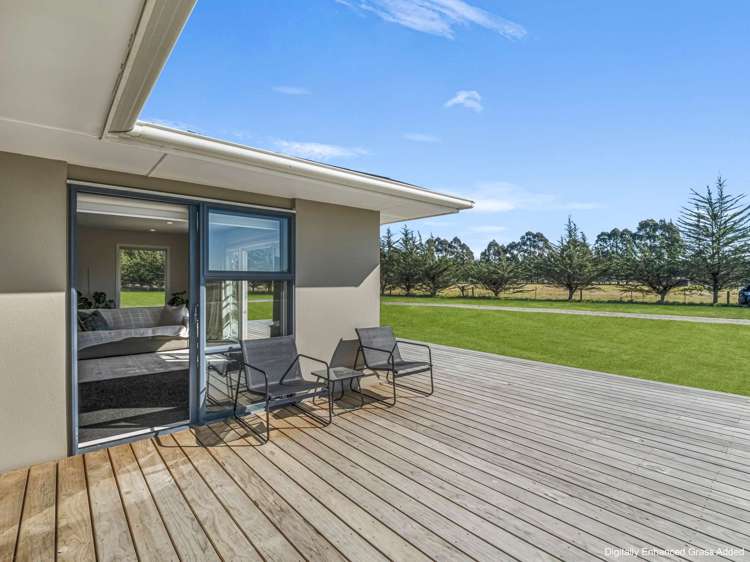 5 Eastwick Lane Eyrewell_28