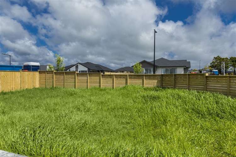 6 Kauri Grove Drive Kumeu_18