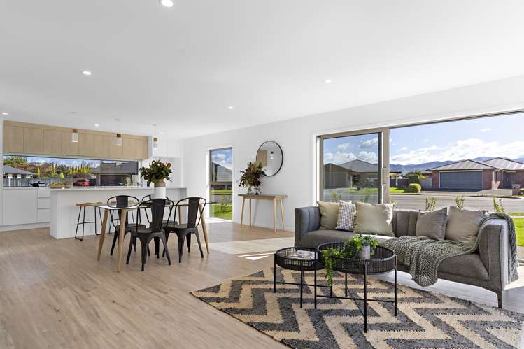 18 Austin Reid Avenue Carterton_10