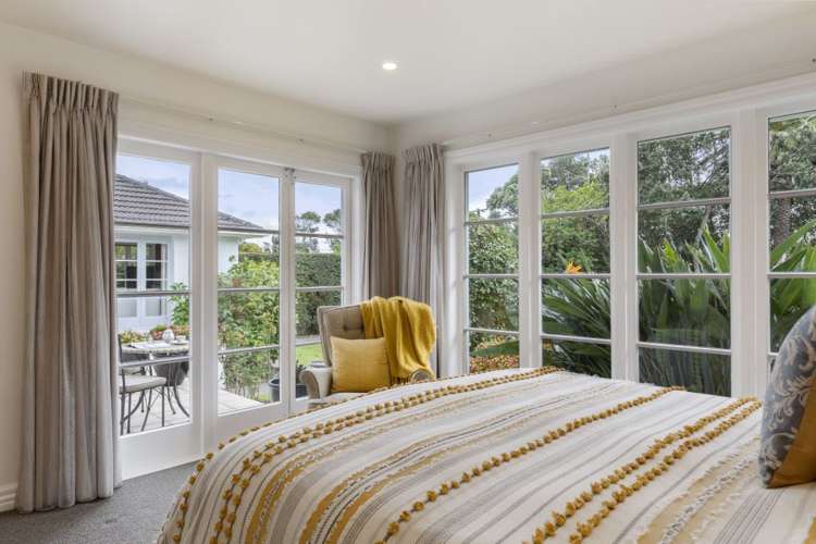 291 Lake Road Hauraki_9