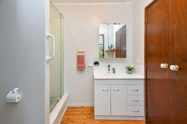 16 Sophora Place Totara Heights_9