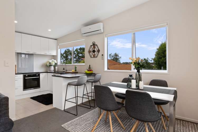 36a Brian Crescent Stanmore Bay_6