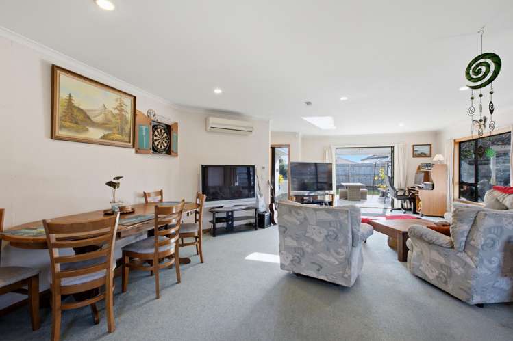 57 Balmoral Drive Hilltop_8