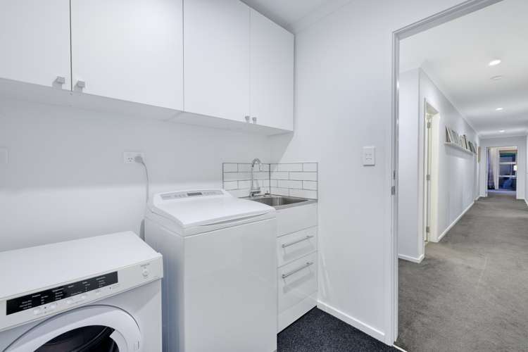 21 Kahuparere Crescent Pyes Pa_17