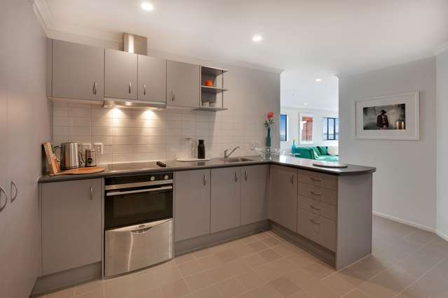 1a/83 New North Road Eden Terrace_4