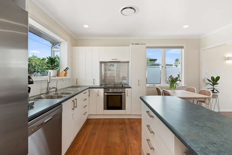 10 Edgerton Road Te Atatu Peninsula_9