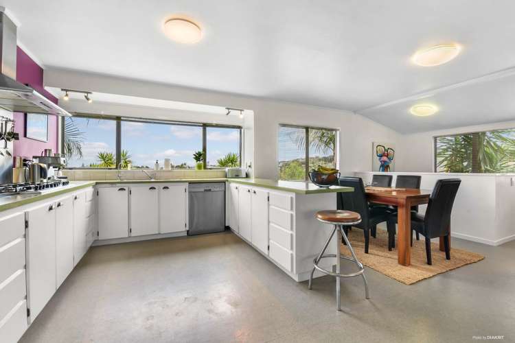 1/532 Whangaparaoa Road Stanmore Bay_17