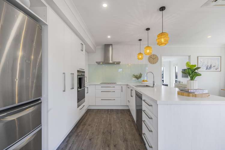 64 Willryan Avenue New Brighton_6