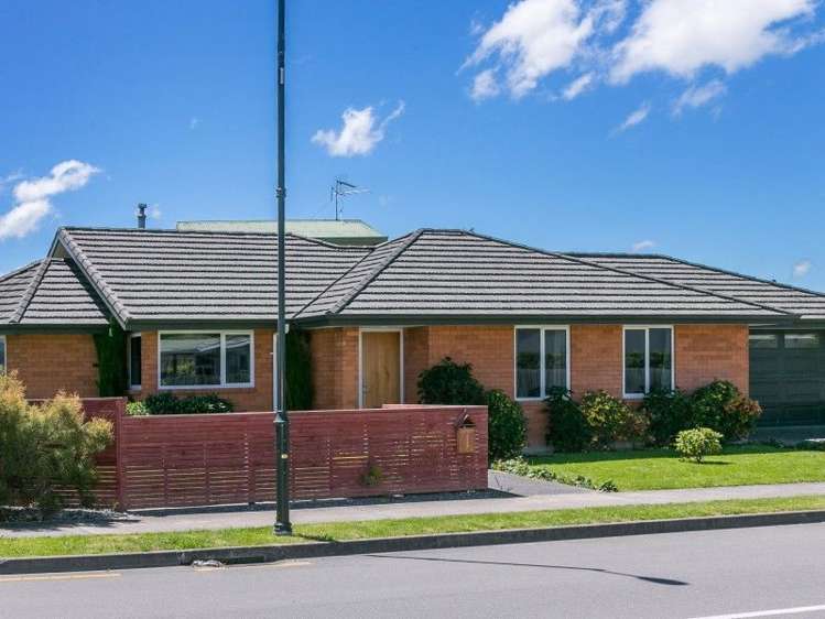 1 Easthaven Place Redwoodtown_2