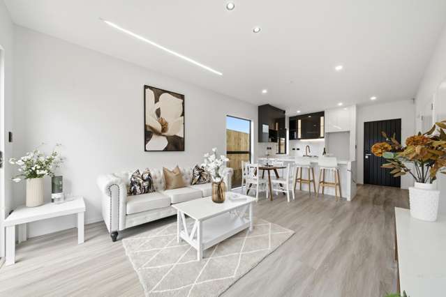 2 BEDROOMS PLUS STUDY - LOCATION IS THE KEY!