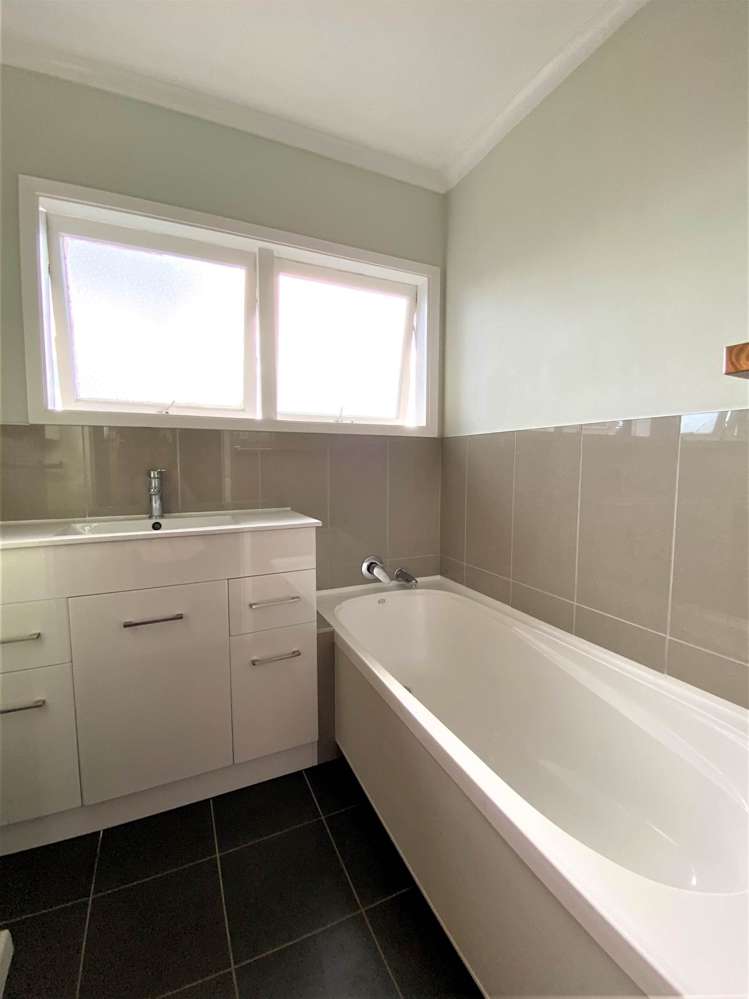 4 Madison Place Forrest Hill_11