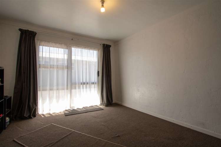 214c Gibson Quay Hokitika_13