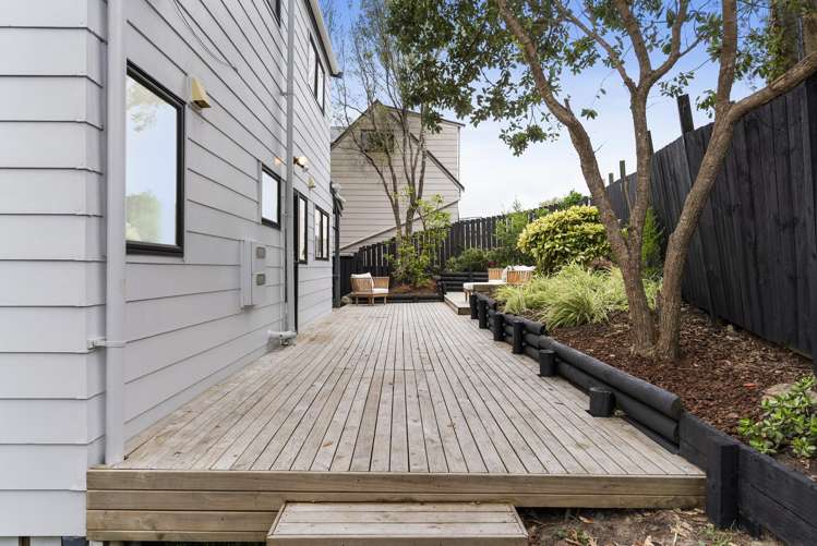 2/24 Gatman Street Birkdale_10