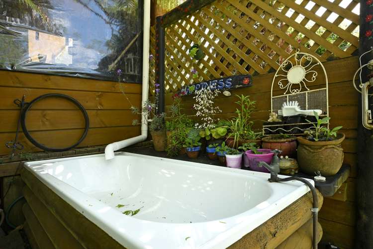 905 Wakamarina Road Havelock_16