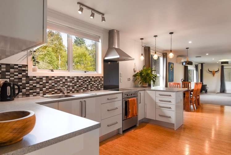 22 Maire Street Mamaku_6