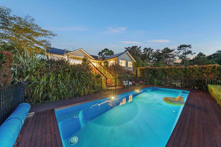 133 Chamberlain Road Bombay_15