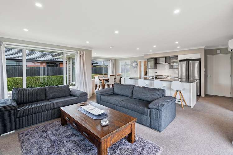 22 Euphrasie Drive Aidanfield_9