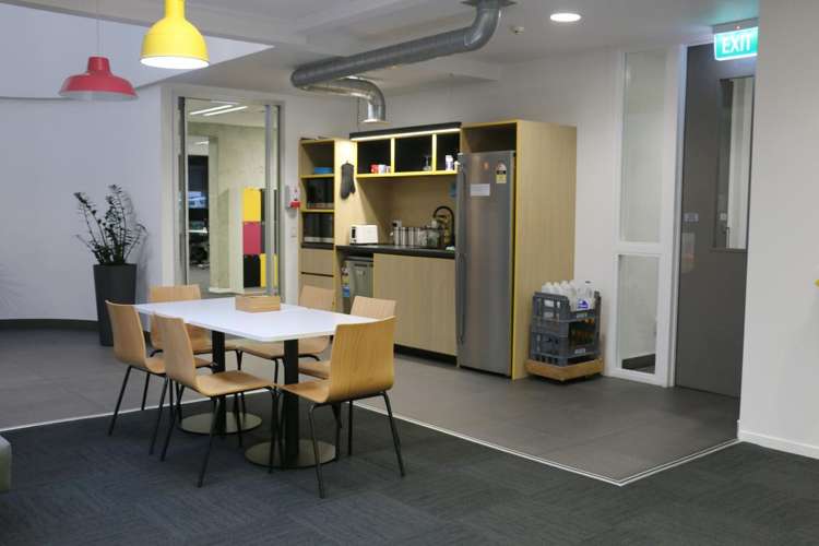 17 Sir William Pickering Drive Burnside_3