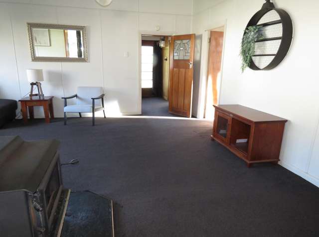 74 Church Street Reefton_2