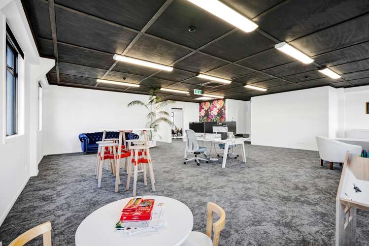 195 Devon Street East New Plymouth_9