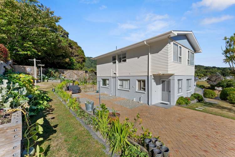 37 Holland Street Wainuiomata_20
